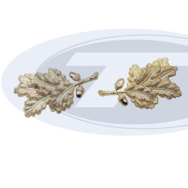 Krageneichenlaub , 7 Blätter, 2 Eicheln, gold