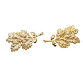 Krageneichenlaub , 7 Blätter, 2 Eicheln, gold
